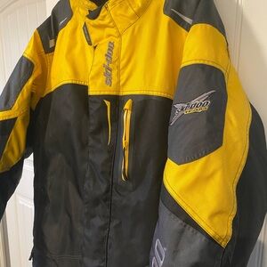 SKI-DOO Team jacket, BRP brand Like New Condition.Size XL.